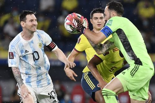 世预赛阿根廷2-2哥伦比亚